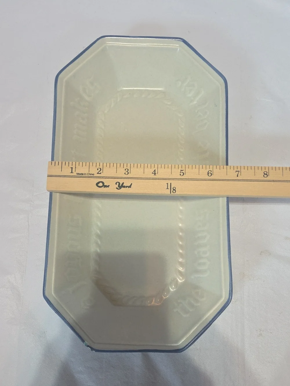 Pfaltzgraff Yorktowne Bread Tray #528 